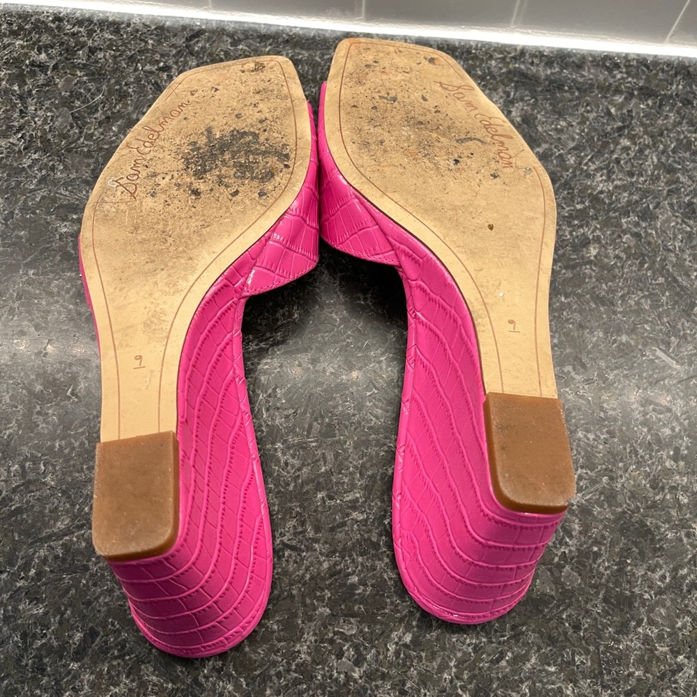 Sam Edelman Tesma Wedge Mule Sandals - Magenta Crocodile Leather - Size 9 EUC - Picture 7 of 7